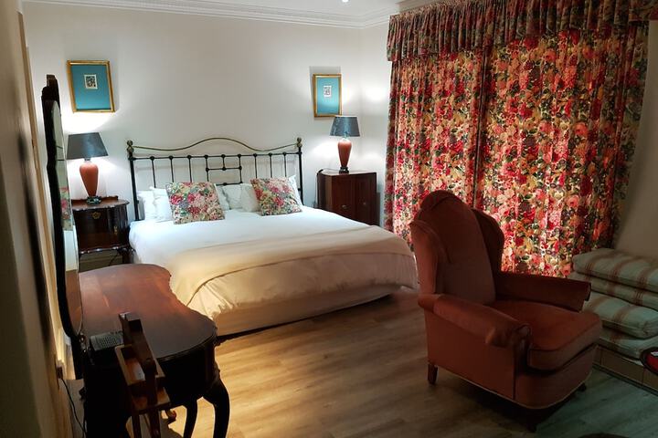 Room 16 of 61