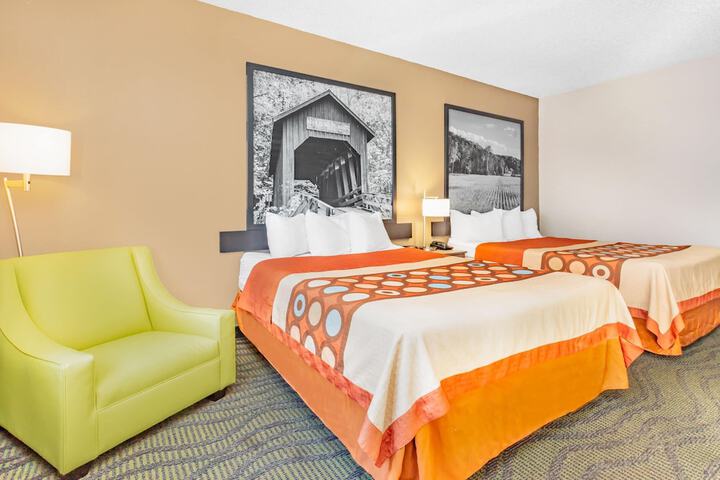 Room 15 of 39