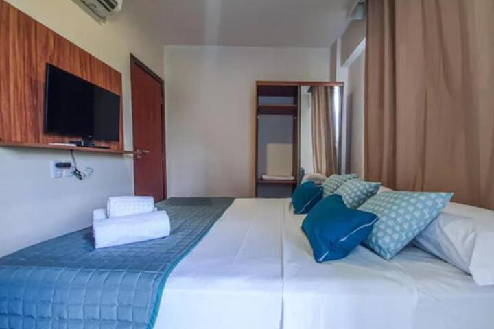 Room 14 of 48