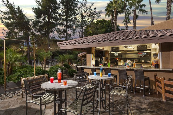 Poolside bar