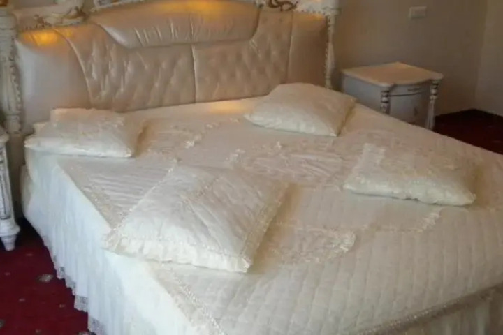 HOTEL CAUTIS