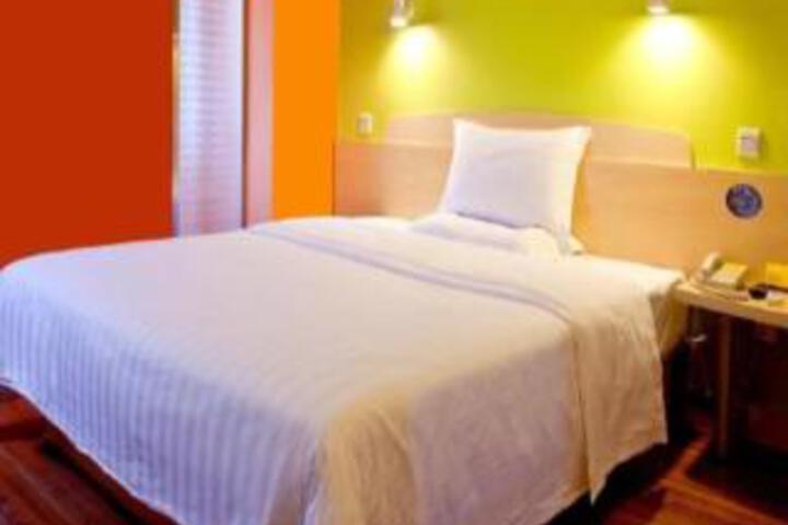 7Days Inn Guiyang North Ruijin Road