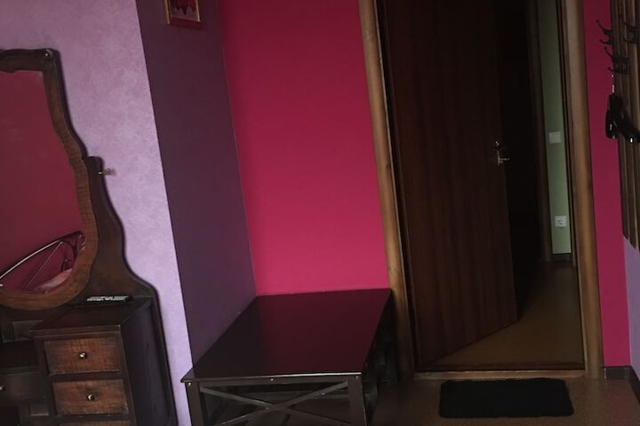 Room 7 of 68