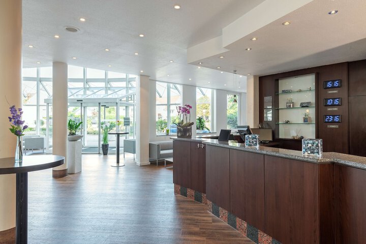 Lobby Photos