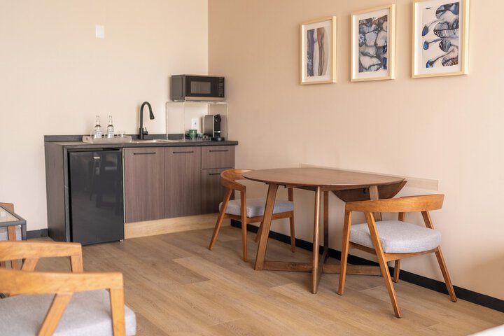 General 24 of 60