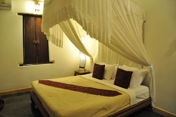 Room 38 of 161