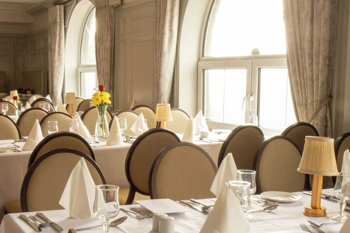 Dining Photos