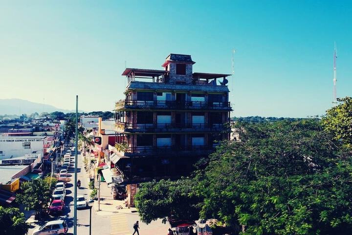 Hotel 5 of 5