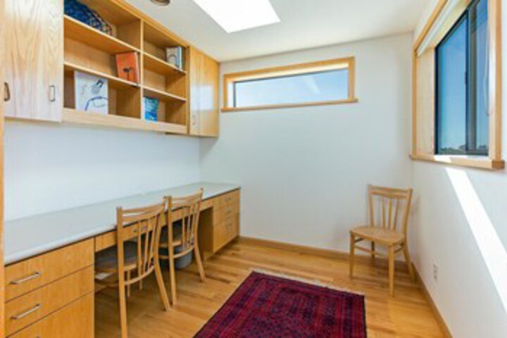 Room 31 of 34