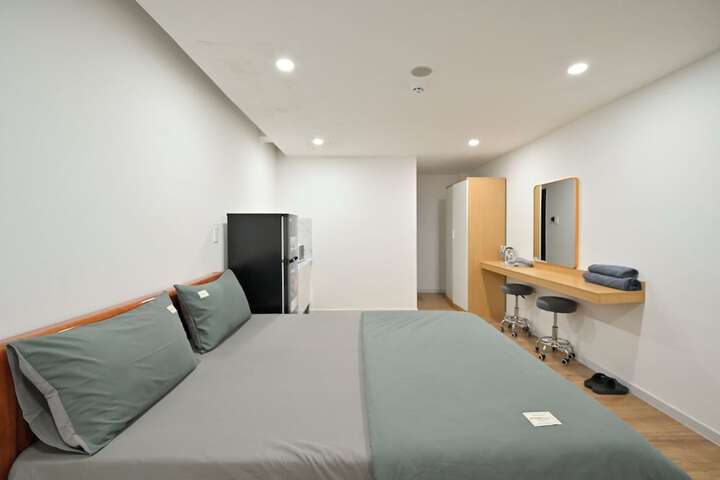 Room 11 of 56