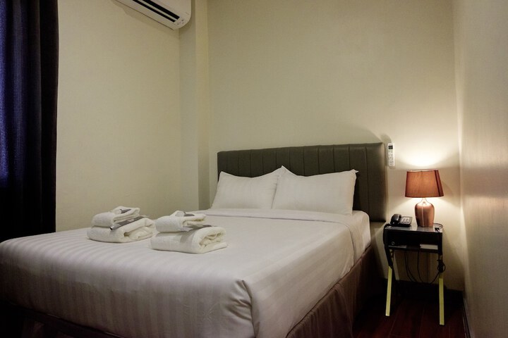 Room 26 of 70