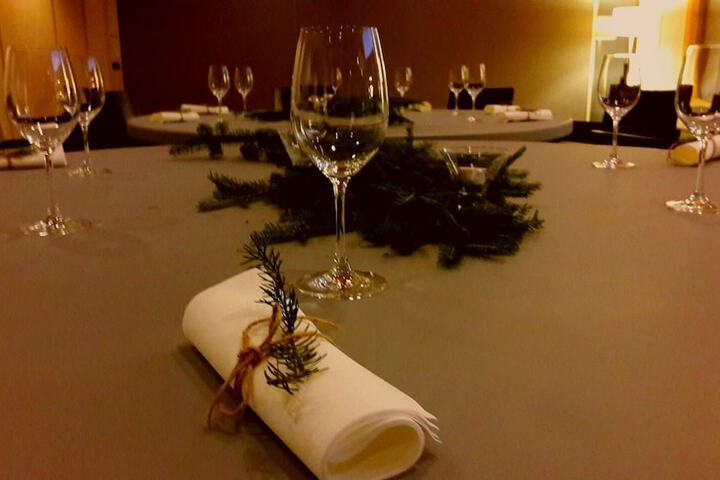 Ballroom/Hall 7 of 22