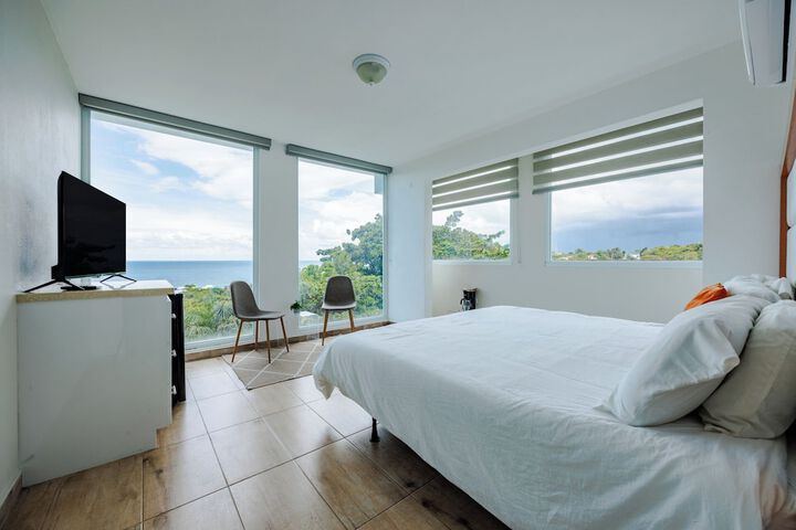 Room 55 of 171