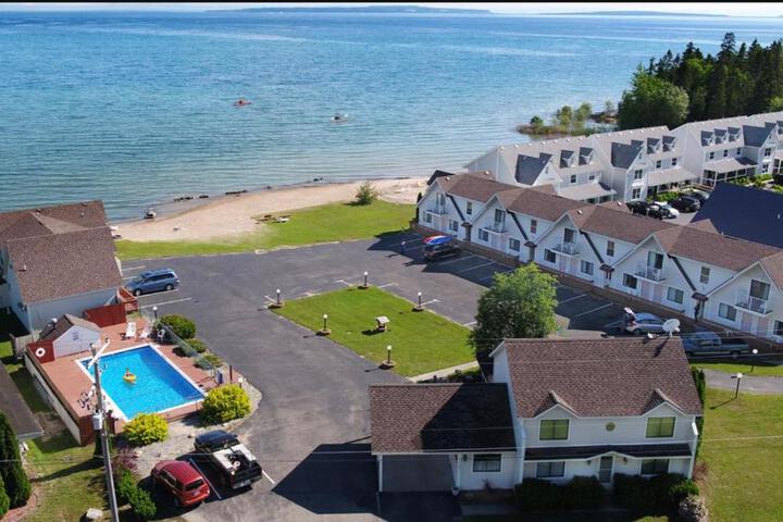 Image of Bridgeview Motel
