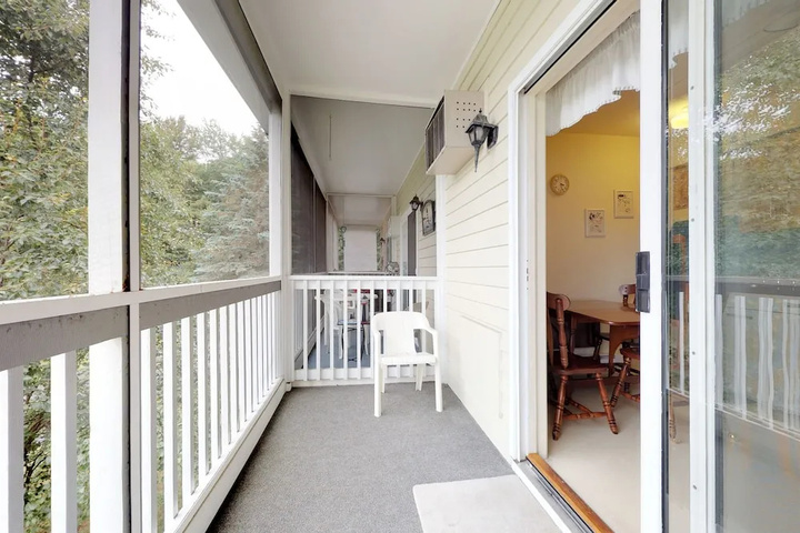 Terrace/Patio 6 of 24