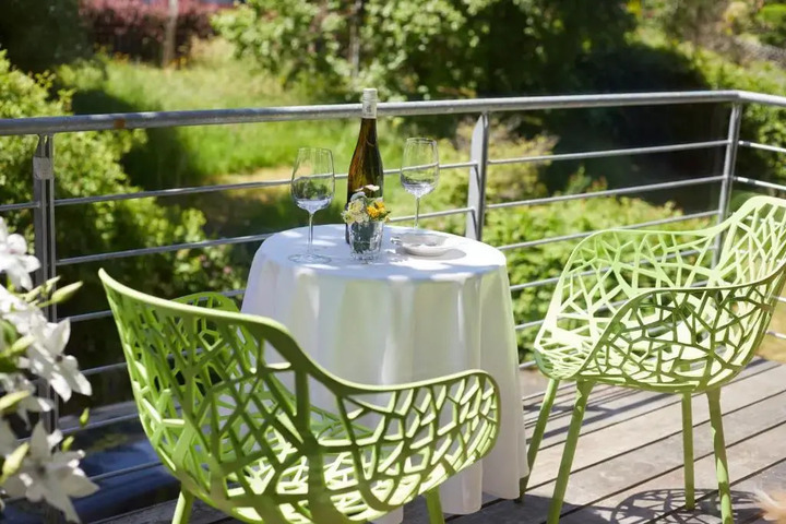 Terrace/Patio 7 of 9