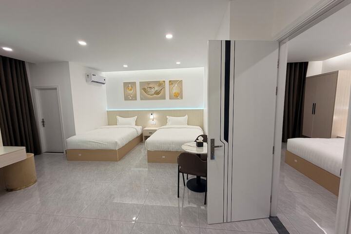 Room 36 of 68