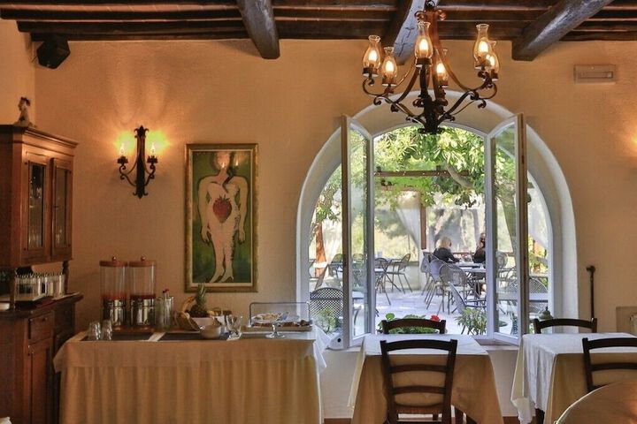 Dining 63 of 113