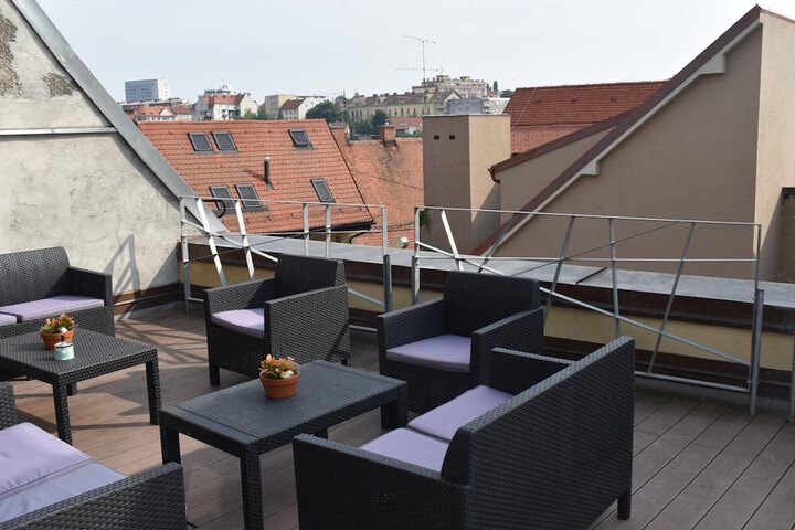Terrace/Patio 7 of 18