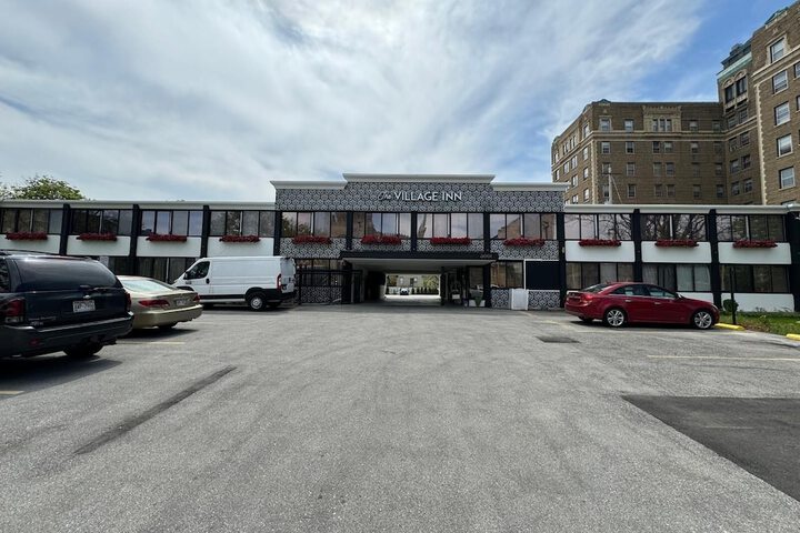 Hotel 73 of 77