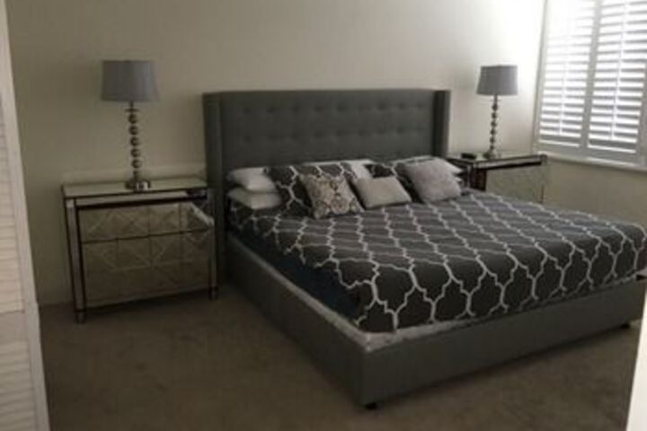 Room 66 of 171