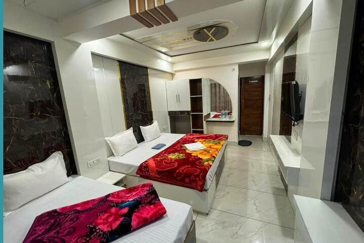 Hotel Mid Town Nainital Near Mall Road