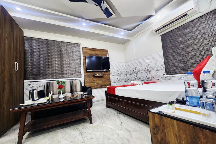 Room 19 of 49