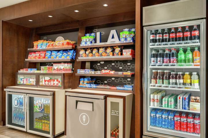 Snack bar
