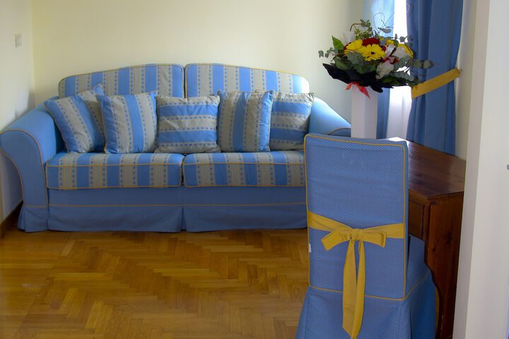 Room 5 of 32