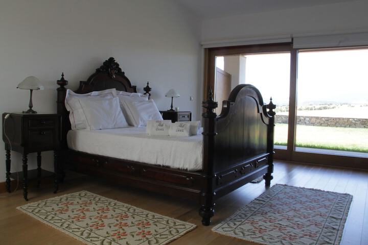 Room 5 of 41