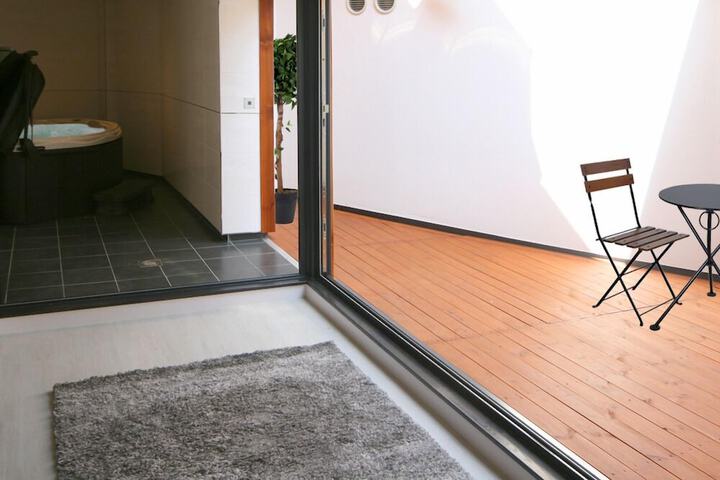 Terrace/Patio 33 of 43