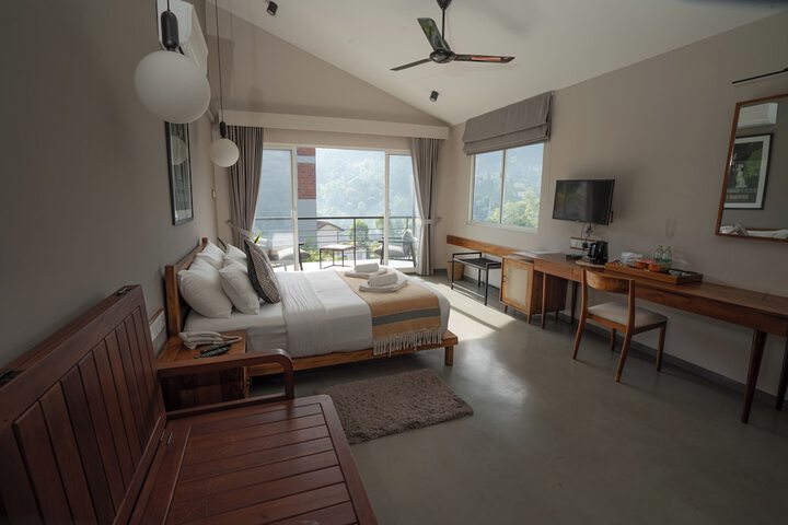 Room 35 of 117