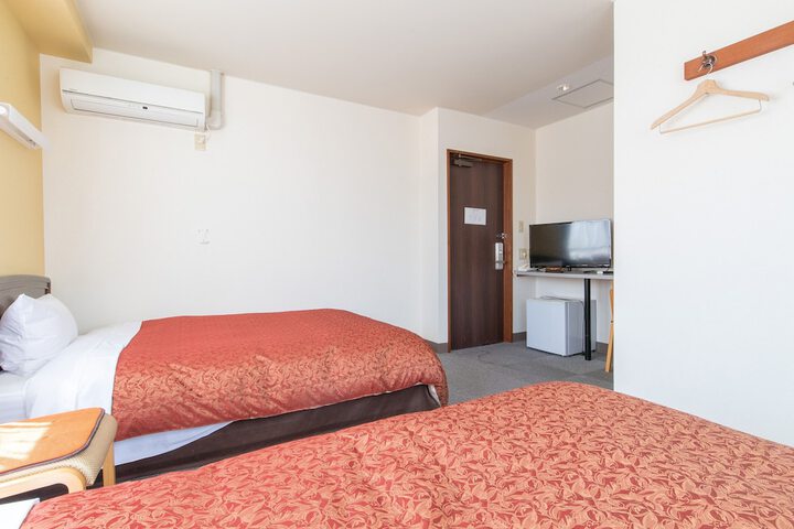 Room 45 of 64