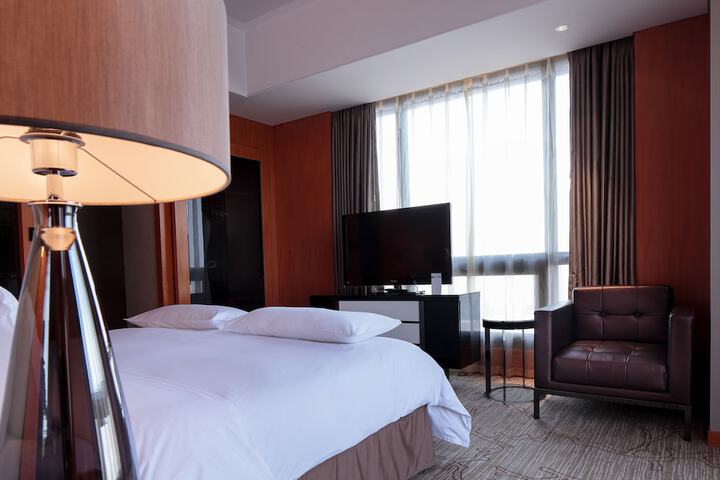 Room 15 of 87