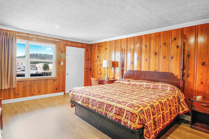 Room 3 of 11