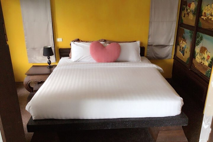 Room 7 of 62