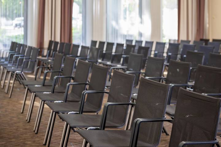 Meeting 104 of 179