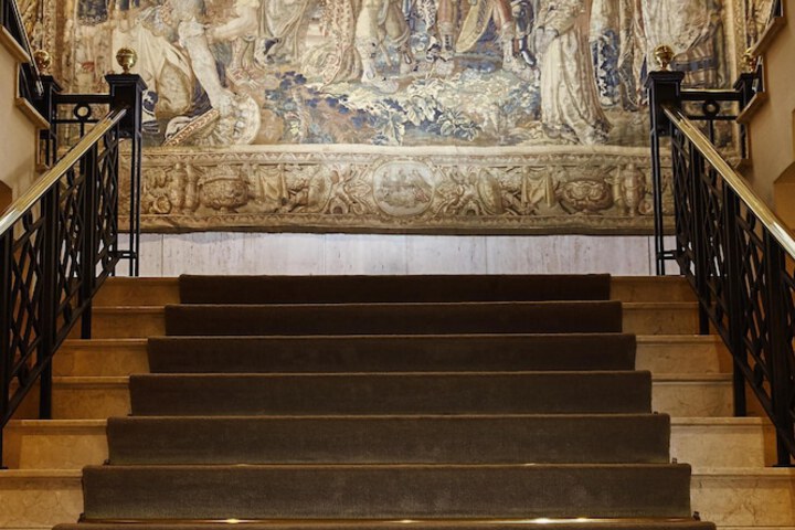 Lobby Entry