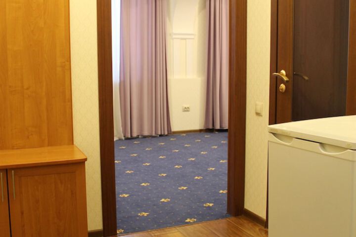 Room 47 of 78