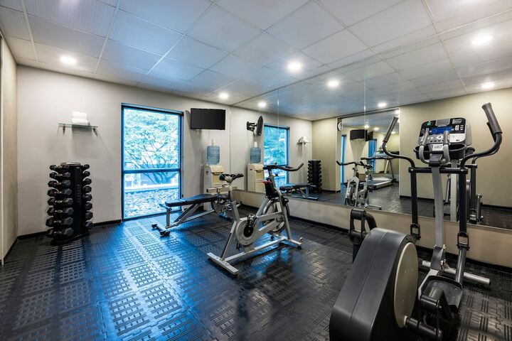 Hotel Gym
