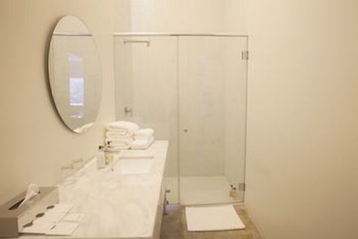 Room 18 of 89