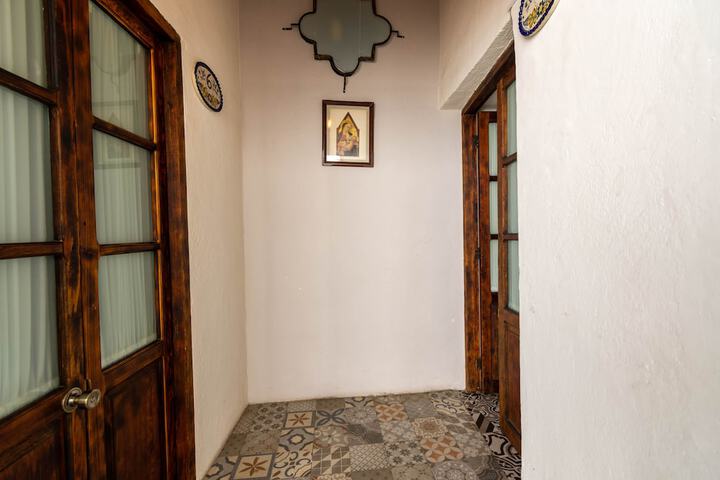 Ballroom/Hall 16 of 48