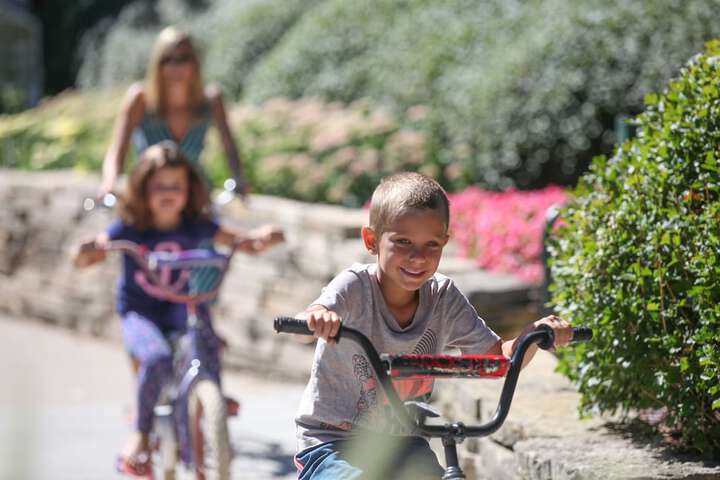 Outdoor Activities 59 of 103