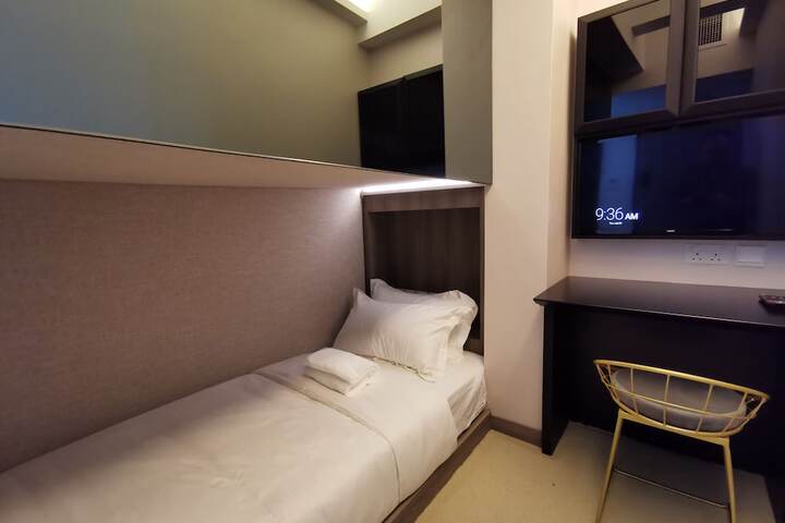 Room 67 of 180