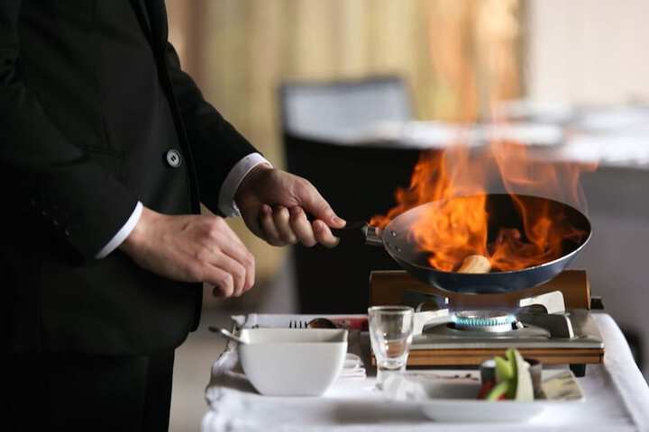 Dining 65 of 83