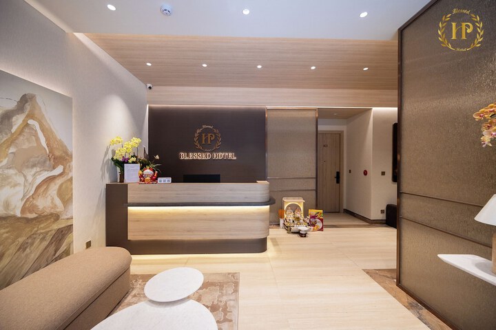 BLESSED Hotel Phu Quoc