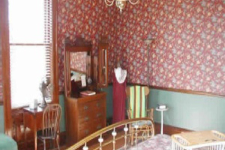 Room 225 of 240