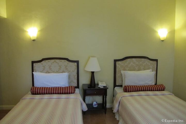 Room 15 of 57