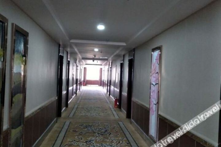 Hotel Interior 15 of 32