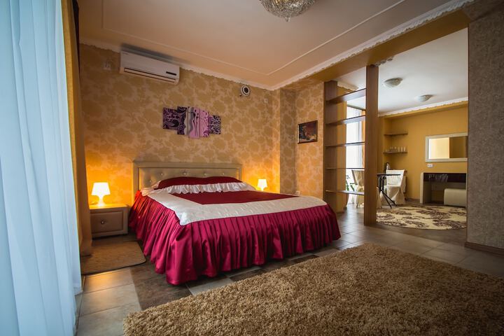 Room 22 of 69